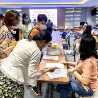 31.01.2021 B1 205 Phát Quà Tết Cb Hưu Trí Kim Chi 2