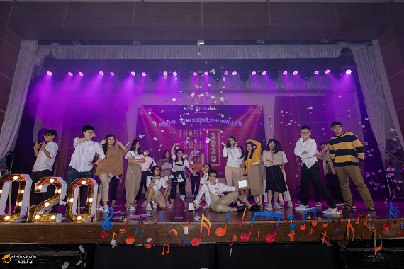 Phan Nguyễn Anh Quân Nhiệt Huyết Tuổi 18 QuÂn Phan NguyỄn Anh