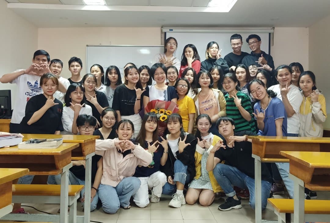 Trần Thị Tuyết Nhung Ib008 3 Years Of Looking Back Nhung Tuyết