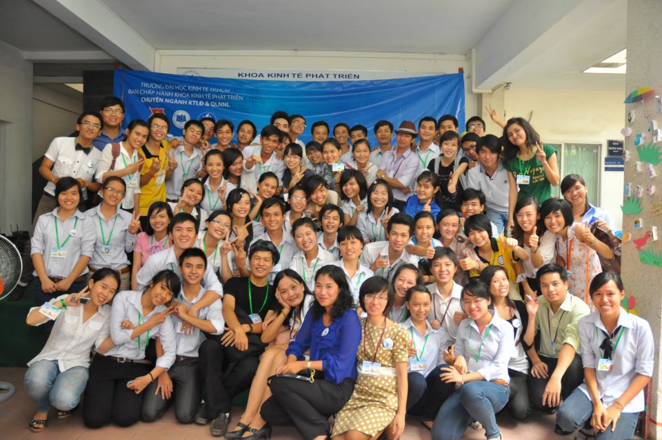 ngay-hoi-chuyen-nganh-Quan-ly-nguon-nhan-luc-2013