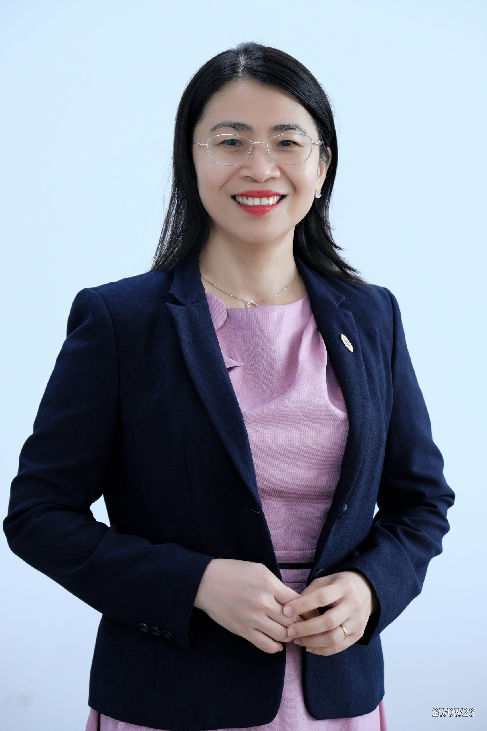 PGS. TS. Hoàng Cẩm Trang