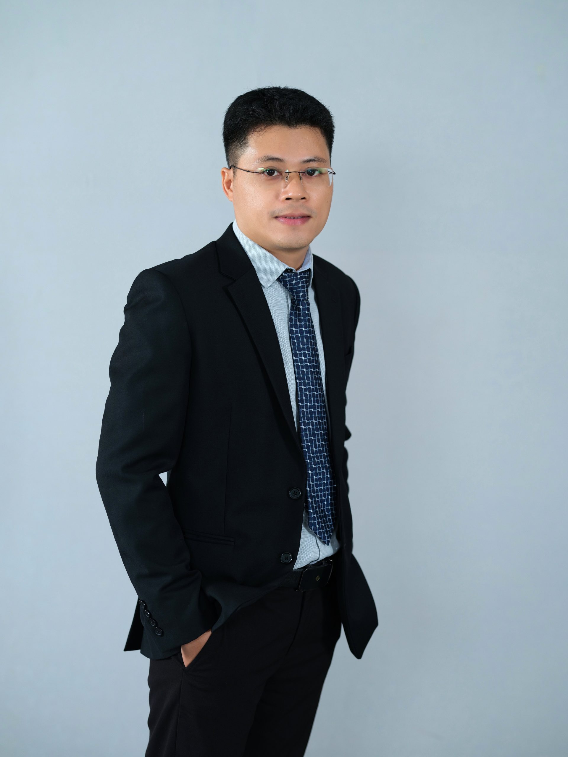 TS. Nguyễn Hữu Bình